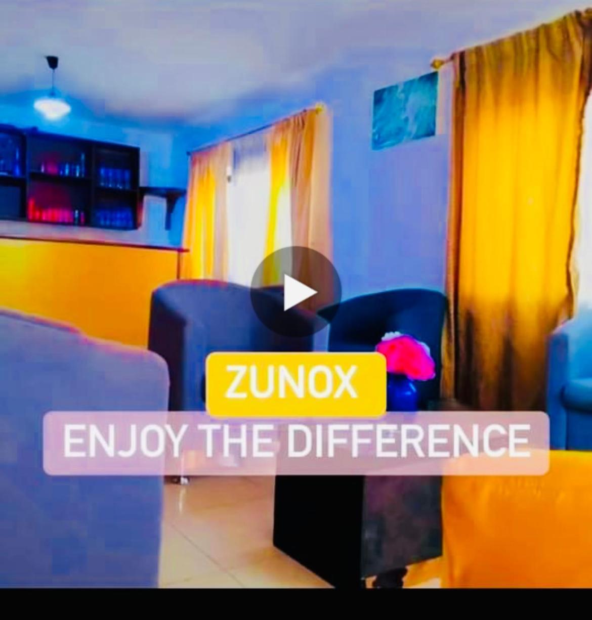 Zunox Guest House Freetown Exteriör bild
