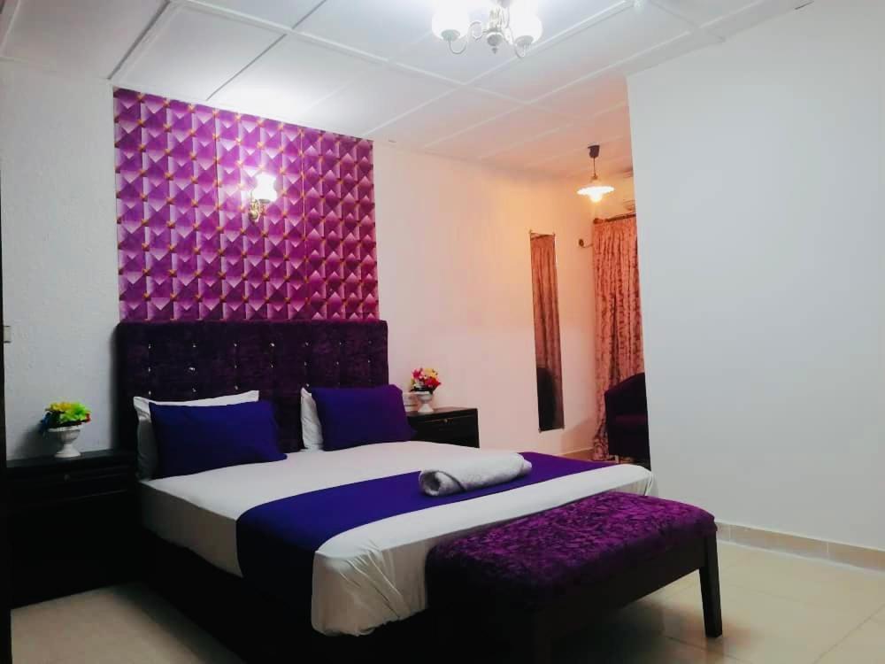 Zunox Guest House Freetown Exteriör bild